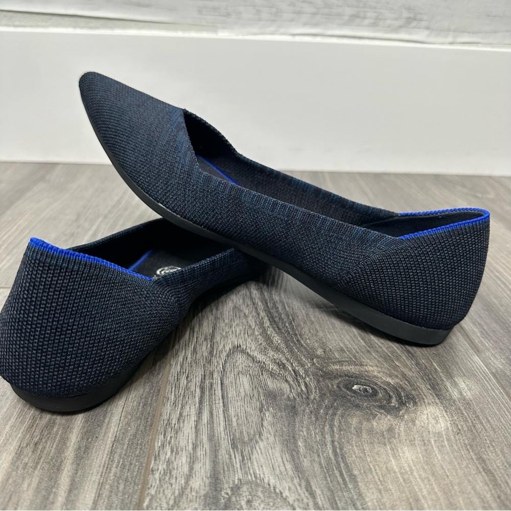Rothy’s RARE discontinued color birdseye navy size 8.5